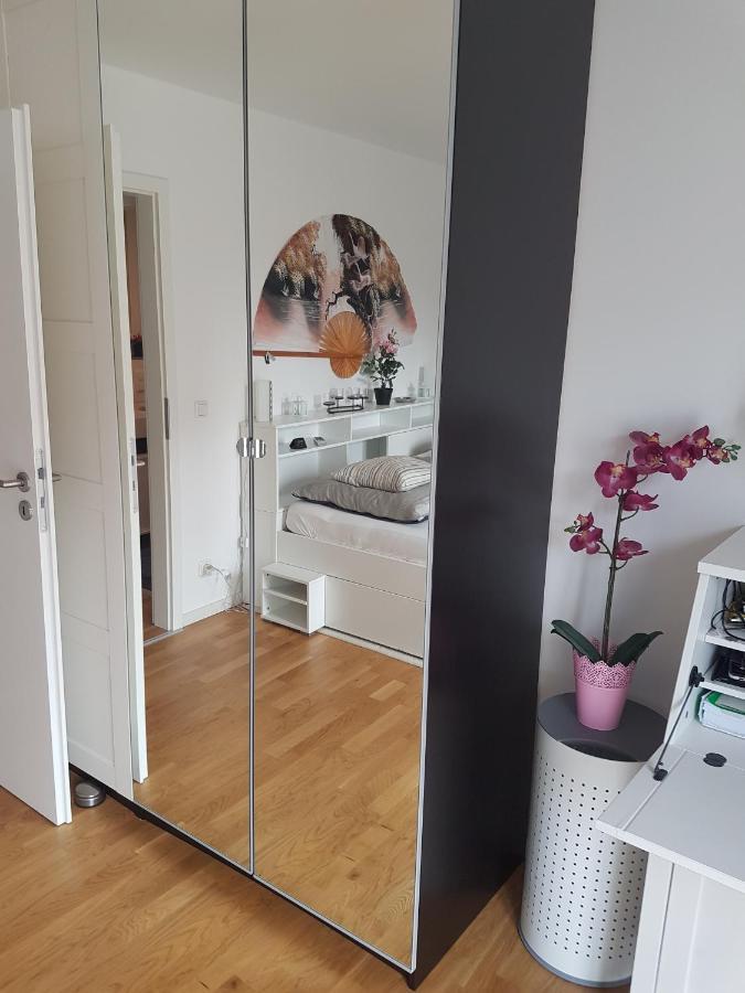 Zimmer Mit Eigenem Bad In Maerchenstadt! Heidelberg Dış mekan fotoğraf